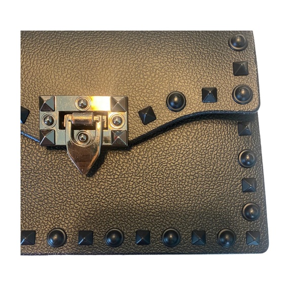 Black Studded Purse - Picture 2 of 8